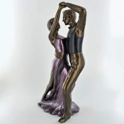 Best Pirce π Fiesta Studios Dancing Ballroom Couple In Painted Cold Cast Bronze β€οΈ 10 Fiesta Studios Dancing Ballroom Couple In Painted Cold Cast Bronze