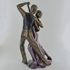 Best Pirce π Fiesta Studios Dancing Ballroom Couple In Painted Cold Cast Bronze β€οΈ 9 Fiesta Studios Dancing Ballroom Couple In Painted Cold Cast Bronze