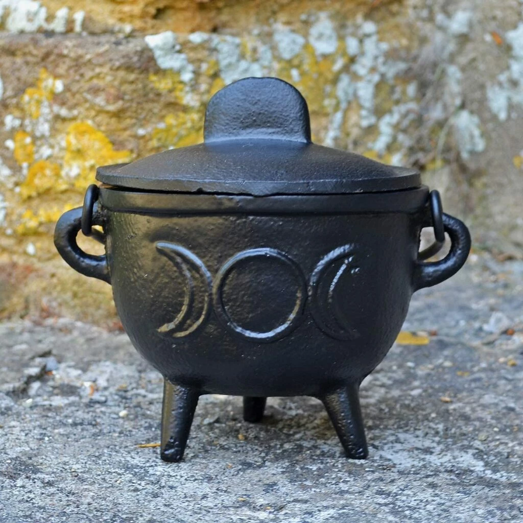 Wholesale π Fiesta Studios Cast Iron Cauldron Triple Moon Design With Removable Lid π₯ 8 Fiesta Studios Cast Iron Cauldron Triple Moon Design With Removable Lid