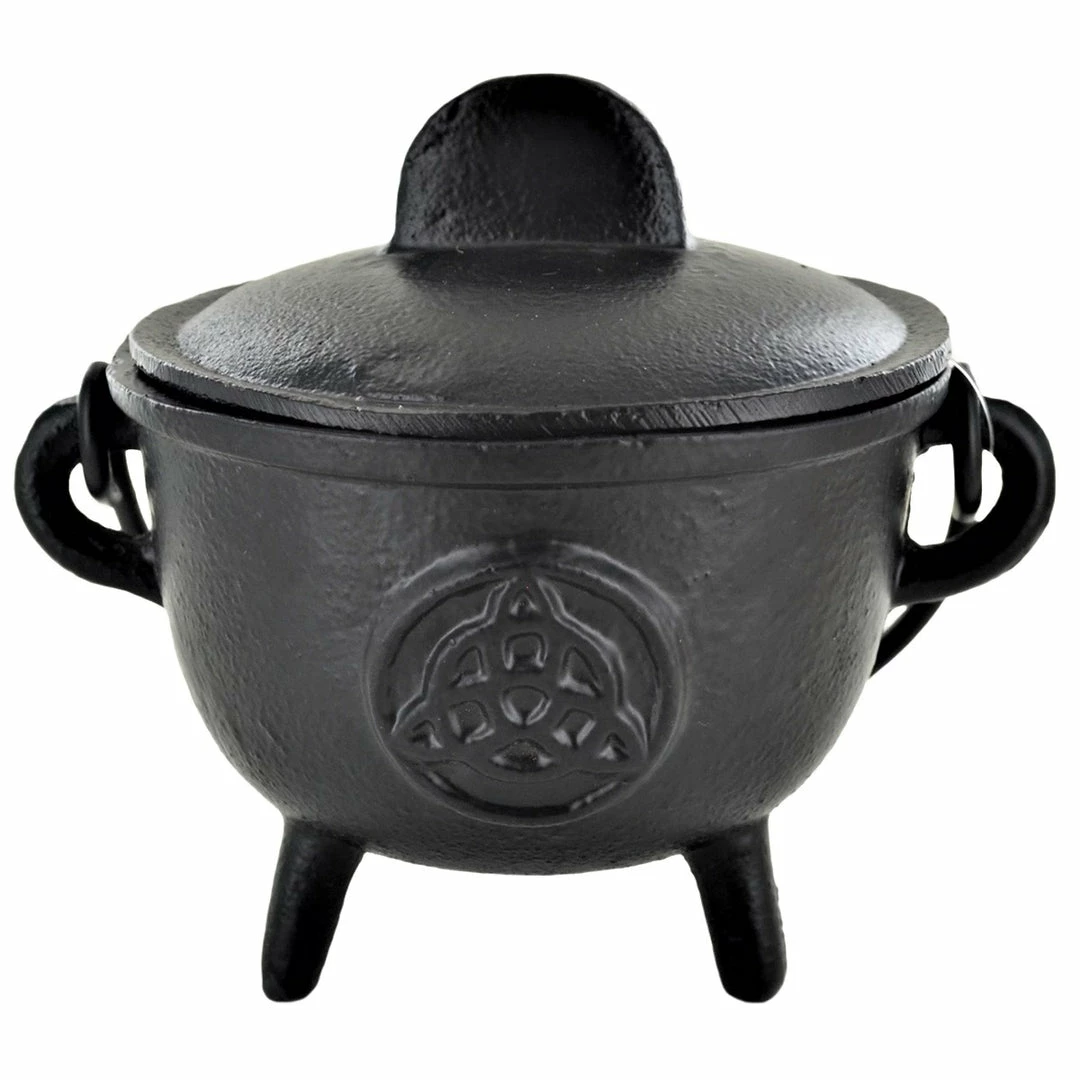 Brand new π Fiesta Studios Cast Iron Cauldron Triquetra Design With Removable Lid π 3 Fiesta Studios Cast Iron Cauldron Triquetra Design With Removable Lid