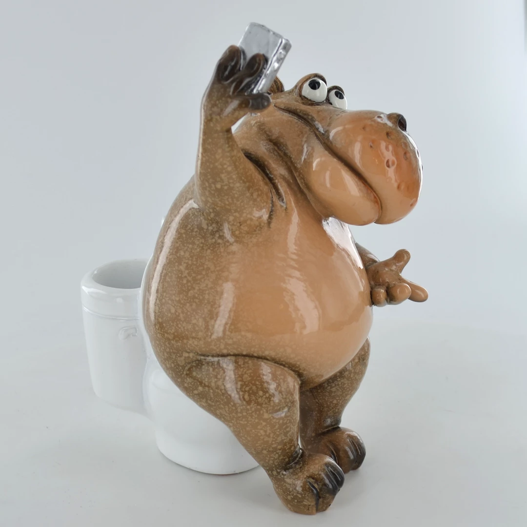 Wholesale ✔️ Fiesta Studios Comical Hippo On The Toilet Taking Selfie ❤️ 4 Fiesta Studios Comical Hippo On The Toilet Taking Selfie