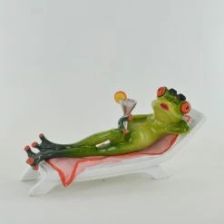Fiesta Studios Comical Frogs Drinking Cocktail On Deck Chair Small Resin Figurine