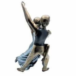 Outlet βοΈ Fiesta Studios Dancing Rumba Couple In Painted Cold Cast Bronze π₯ 17 Fiesta Studios Dancing Rumba Couple In Painted Cold Cast Bronze